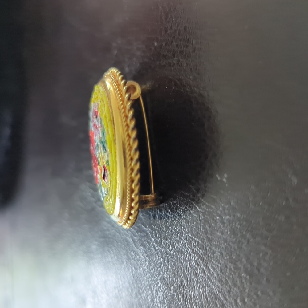 Vintage Micro Mosaic Italian Yellow Brooch Pin - Picture 6 of 6